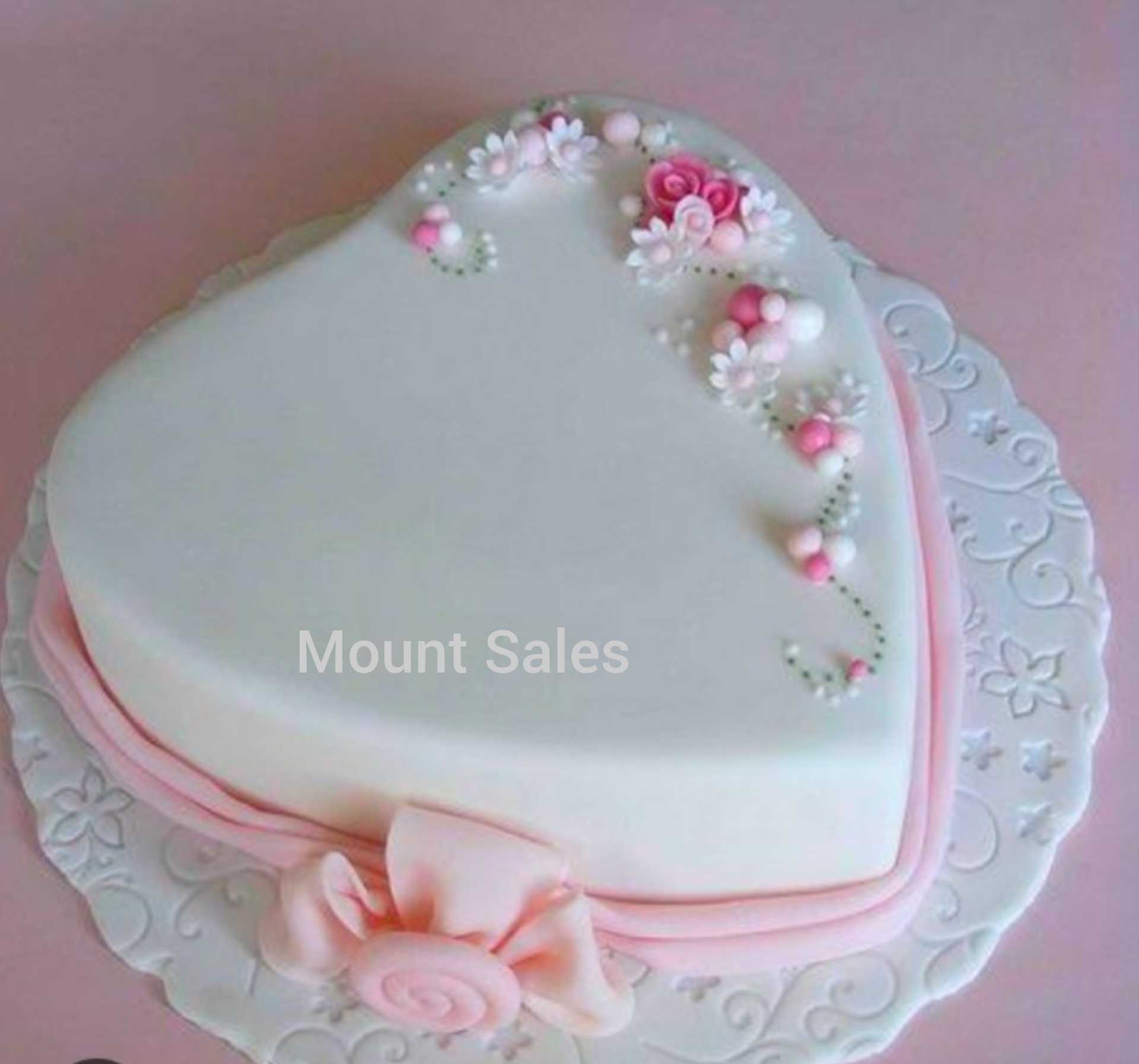 Premium RED N White Velvet Cake